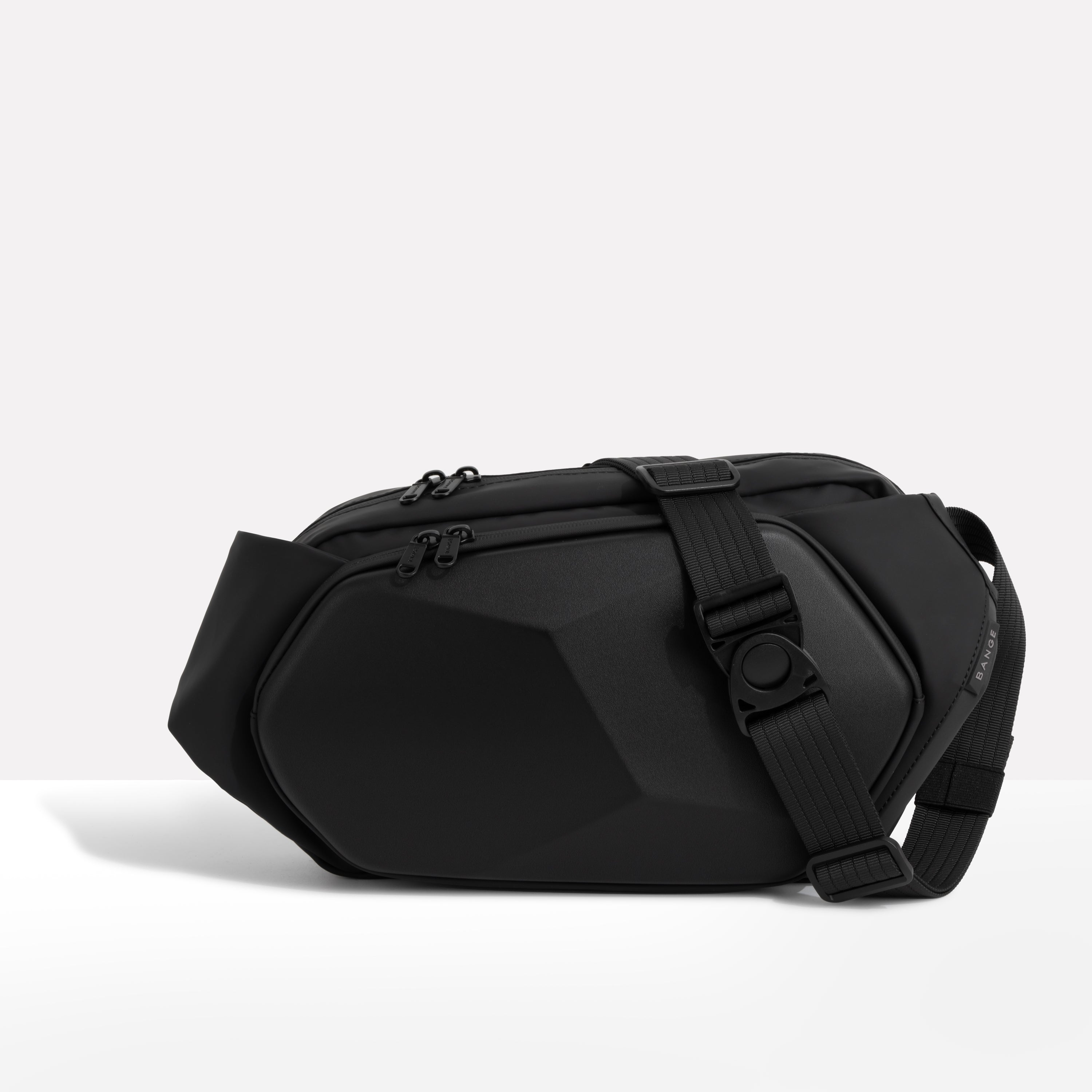 Urban Explorer Shoulder Bag