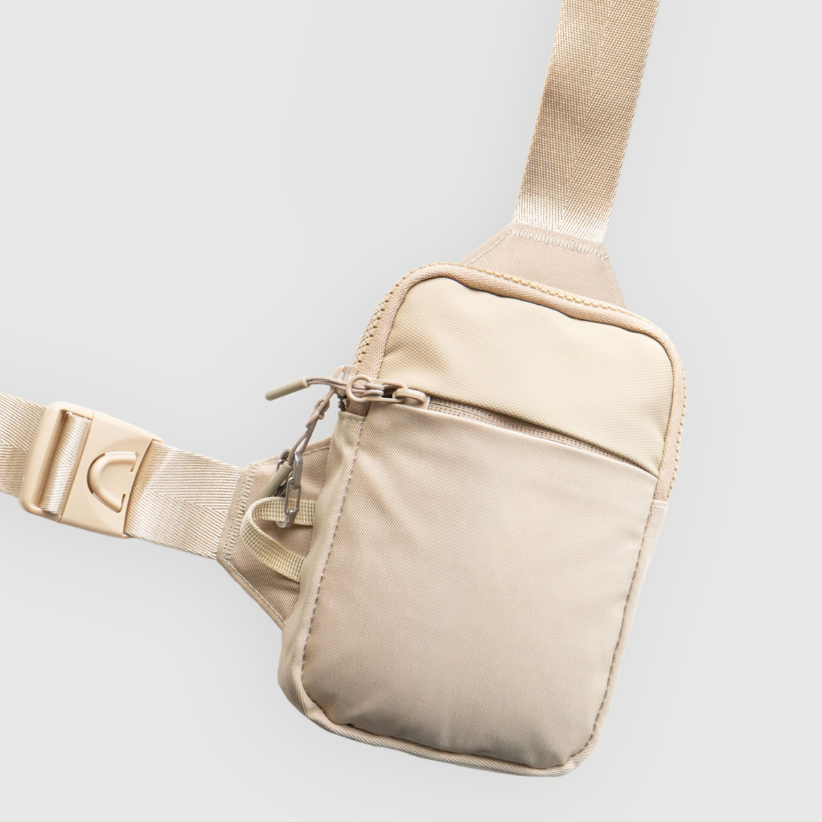 TRAVARA | Sling bag