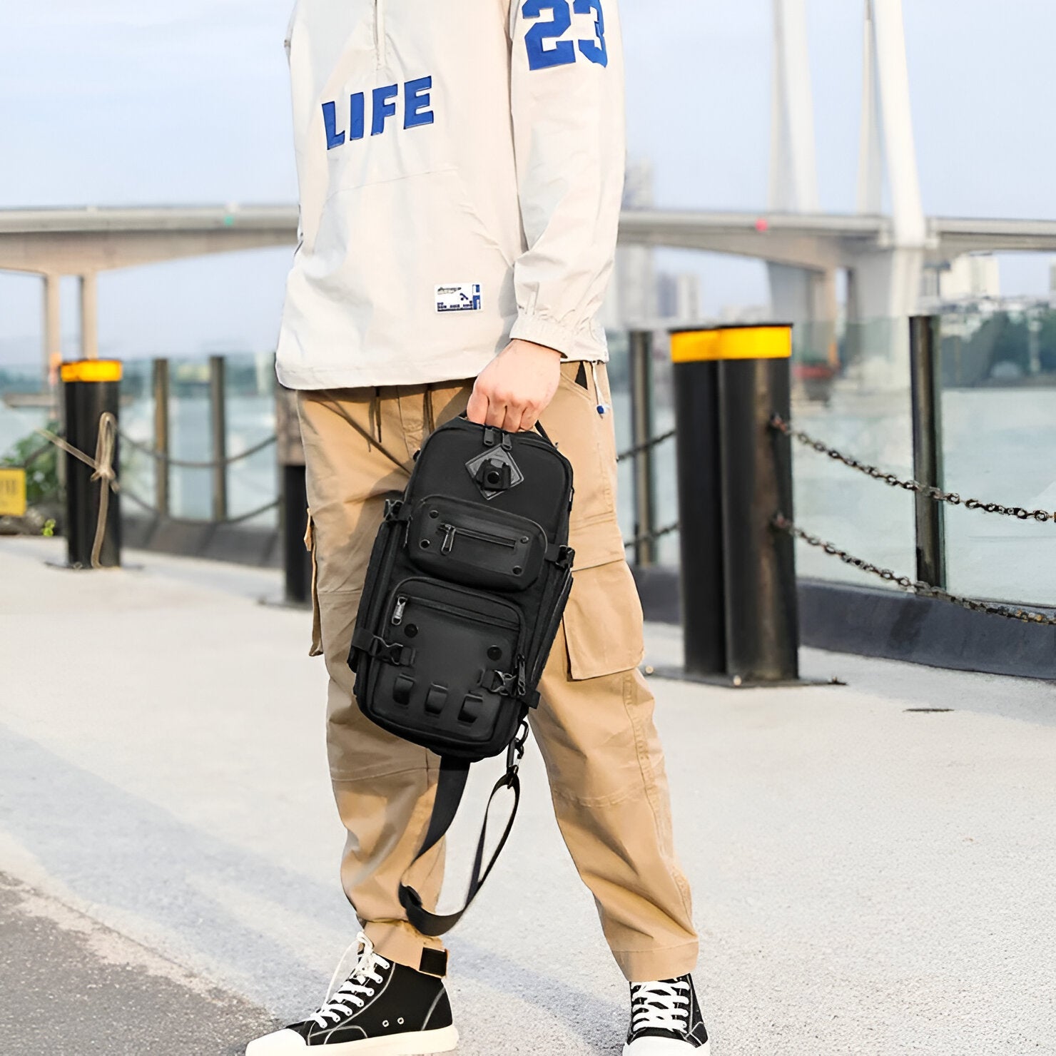 SecureStride Large Anti-Theft Shoulder Bag
