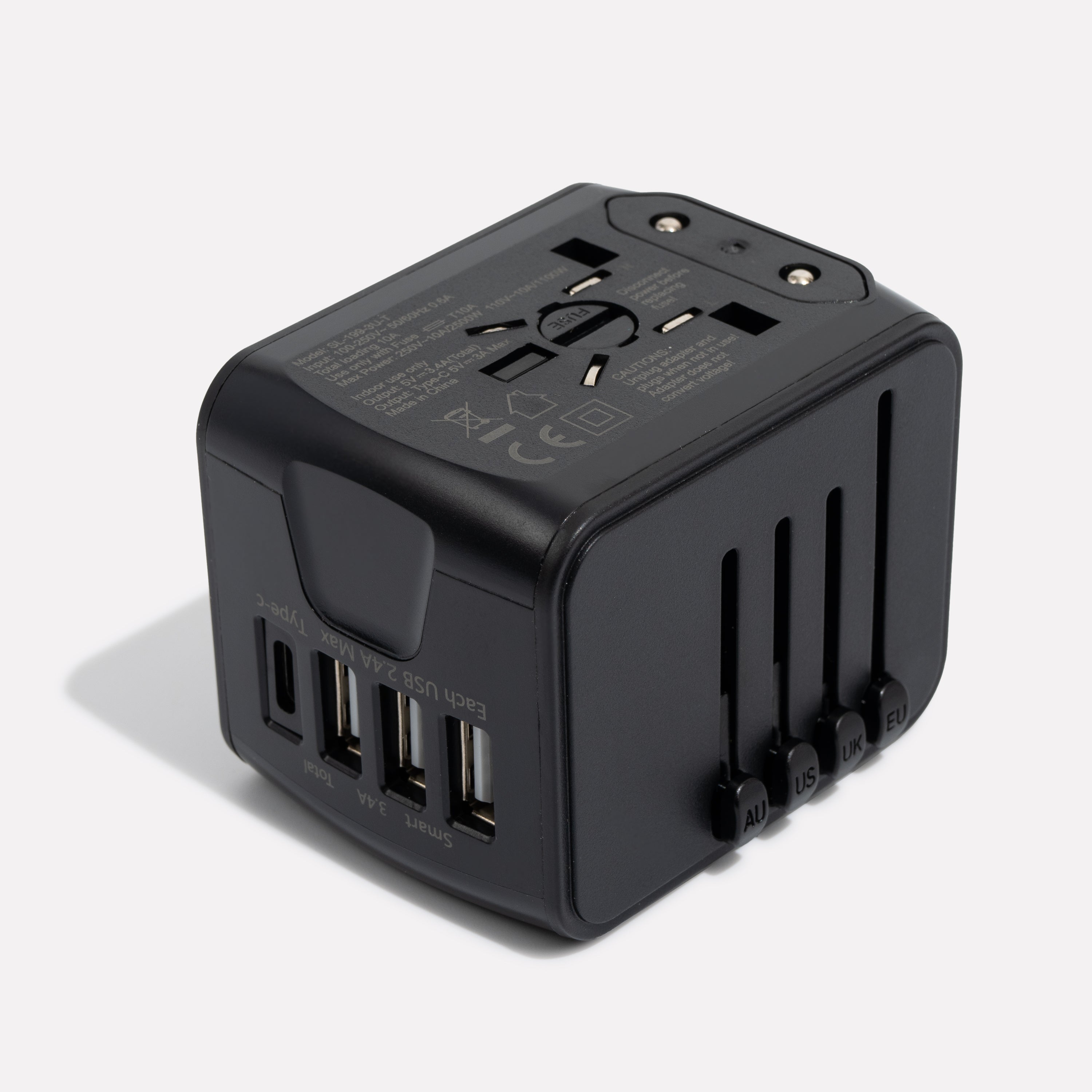 TRAVARA | Universele Adapter