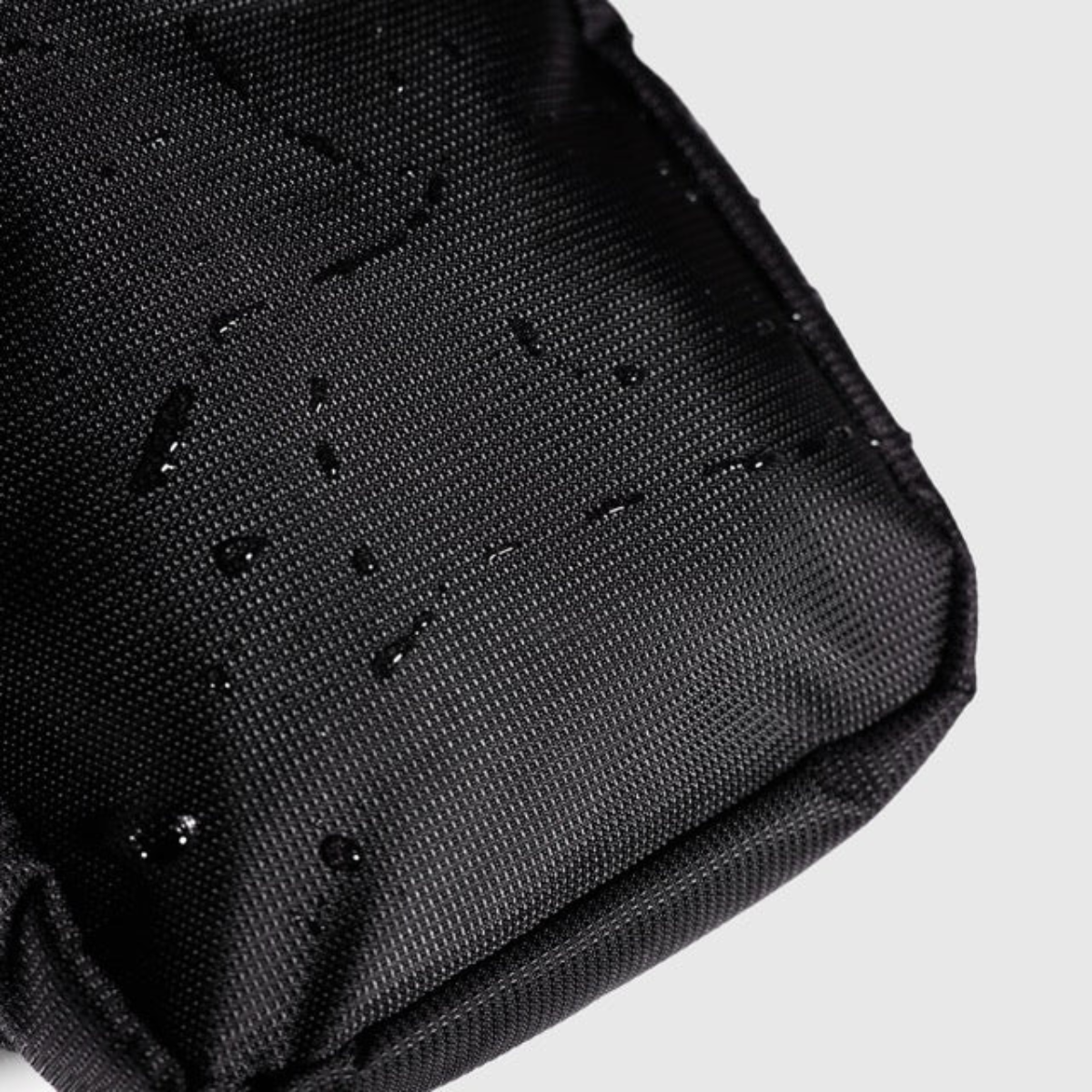 TRAVARA | Sling bag